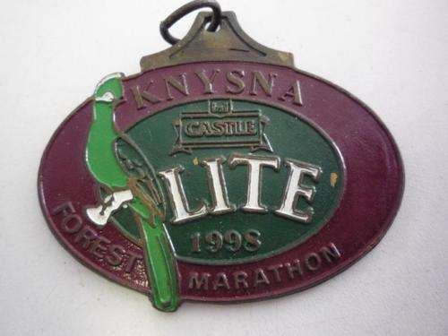 MARATHON RUNNING  MEDAL : CASTLE LIGHT KNYSNA FOREST MARATHON 1998