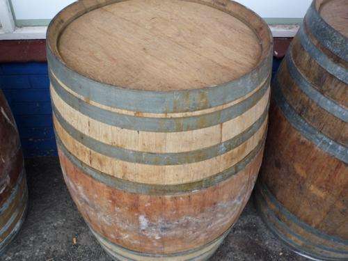 GENUINE OAK WINE BARELL
