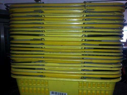 PLASTIC SUPERMARKET SHOPPING BASKETS - SECOND HAND