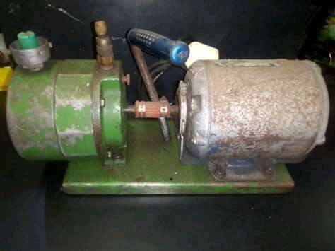 REFRIGERATION VACUUM PUMP ( EMMERSON 1/3rd HP )