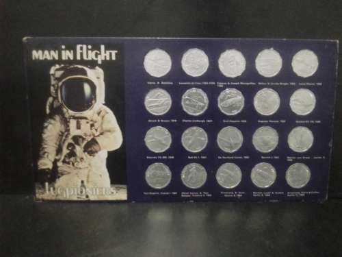 SHELL TOKENS OF " MAN IN FLIGHT " ( 1970'S )