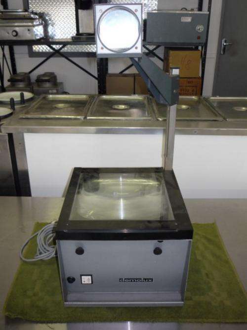 REDUCED!!!  DEMOLUX OVERHEAD PROJECTOR