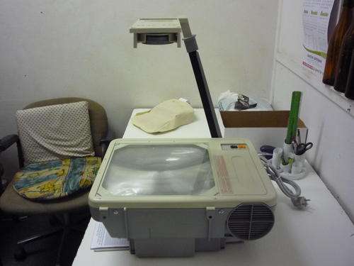 Elmo HP 2850P OverHead Projector