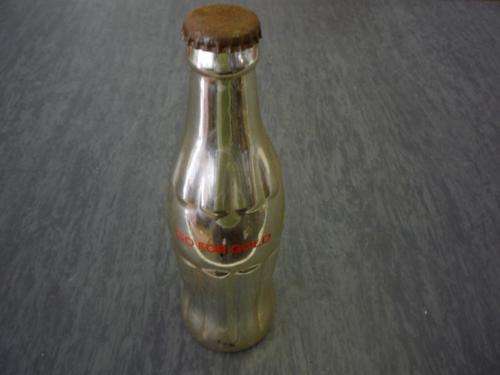 GOLD COCA COLA BOTTLE WITH "GO FOR GOLD" LOGO - UNUSUAL BAR PIECE