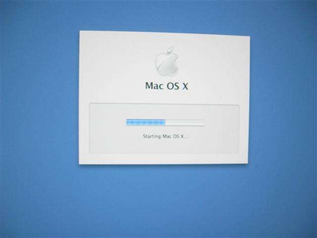 IMAC G5, 20" WHITE, ,1.8GHZ,250GB HDD,OPTICAL DRIVE,1G MEMORY,MAC OS 10