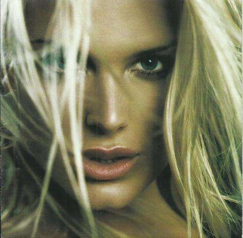 Victoria Silvstedt - Girl On The Run (CD)