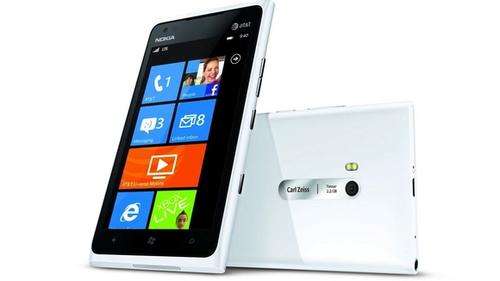 NOKIA Lumia 900 (As New)