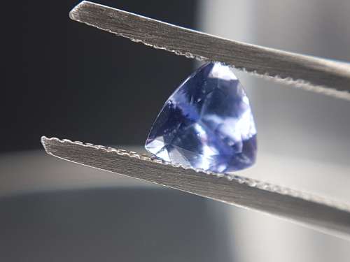 0.85ct Natural Trillion cut Tanzanite