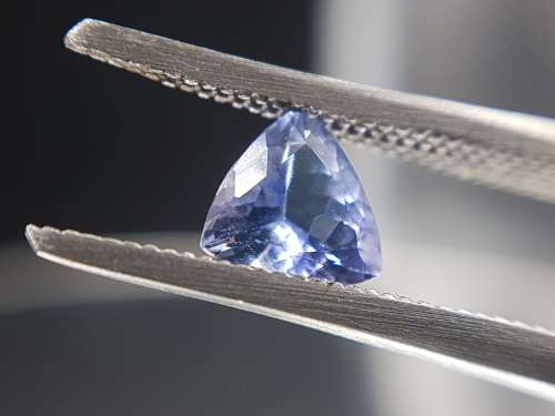 0.85ct Natural Trillion cut Tanzanite