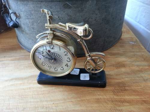 OLD CLOCK