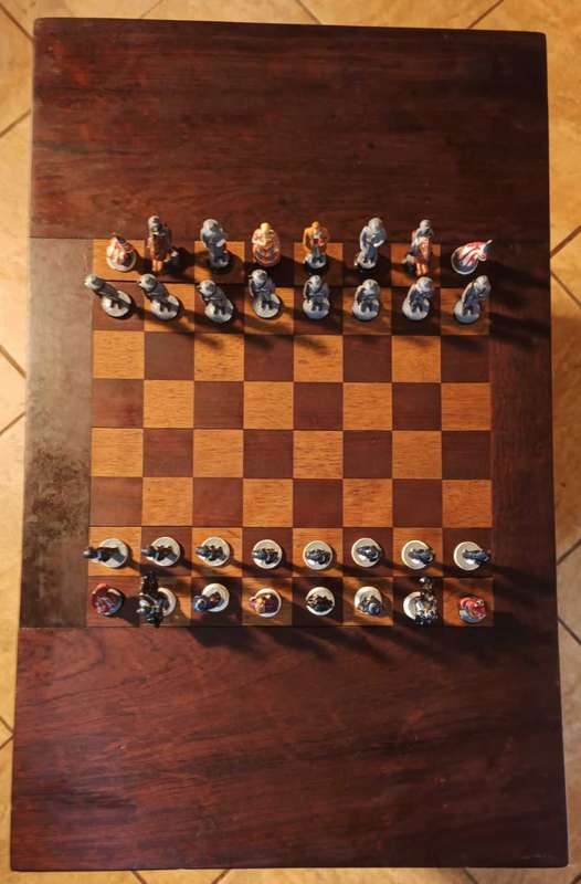 Stunning American Civil War hand painter pewter chess set