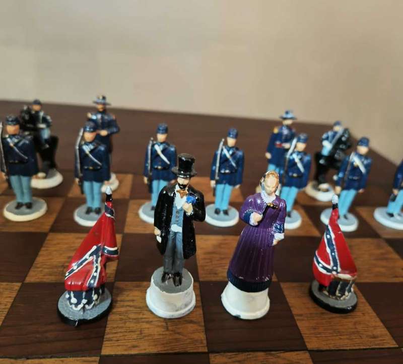 Stunning American Civil War hand painter pewter chess set