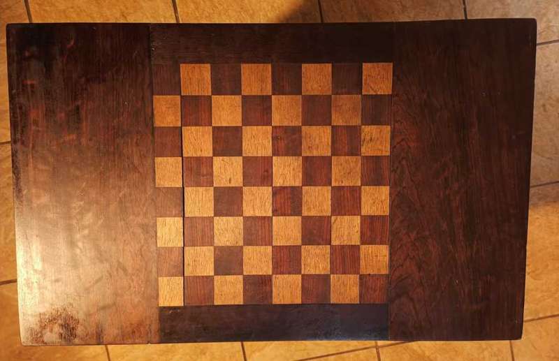 Stunning American Civil War hand painter pewter chess set