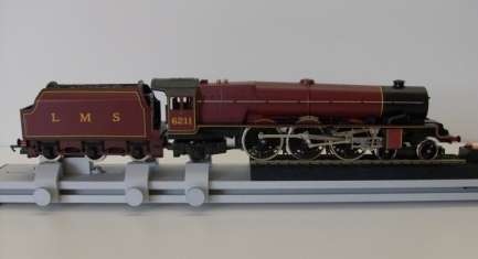 Hornby 00/HO Code R2052 Locomotive LMS 4-6-2 Princess Class Queen Maude