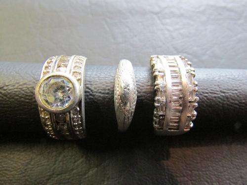 THREE STERLING SILVER RINGS - LOT 6