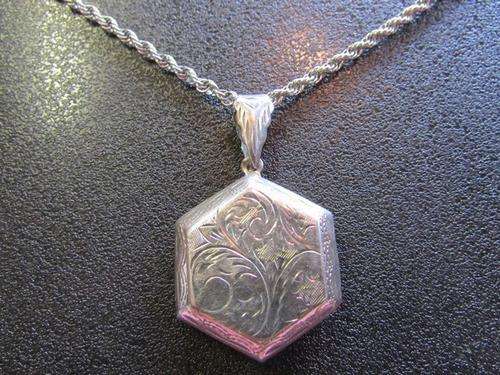 Fully Engraved Sterling Silver Locket & Rope Chain