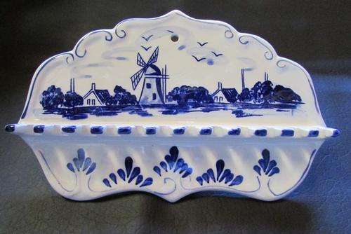 A Stunning Delft Teaspoon Holder