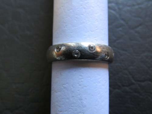 Beautiful Sterling Silver Ring with Tiny Cz Stones