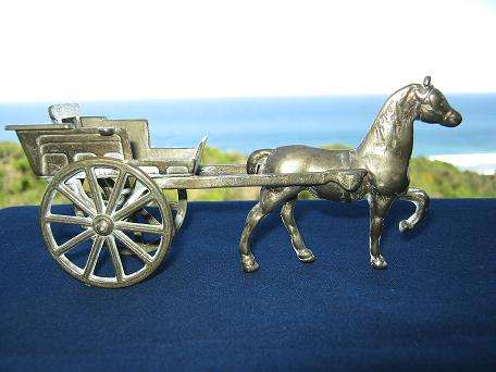 CUTE LITTLE BRASS HORSE AND CART