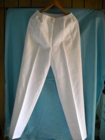 LADIES PANTS NICE CONDITION