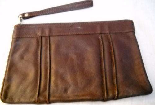 BROWNISH CLUTCH BAG LEATHER