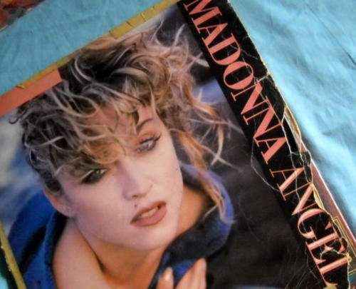 LP MADONNA INYO THE GROOVE GOOD CONDITION
