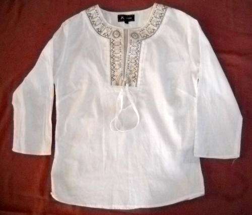 COTTEN BLOUSE SMALL SIZE GOOD CONDITION