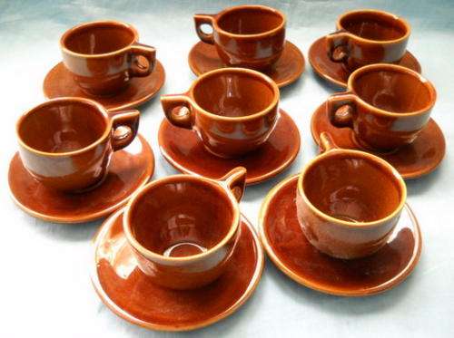 EIGHT CUPS &SAUCERS