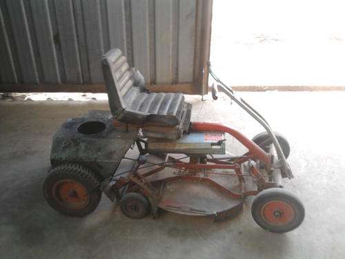 RIDE ON LAWNMOWER