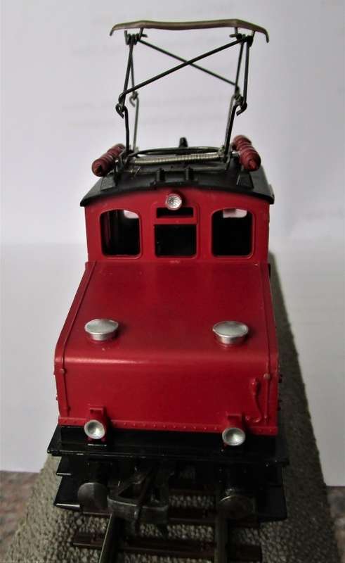 Fleischmann HO E 1302 red, electric locomotive, rare item
