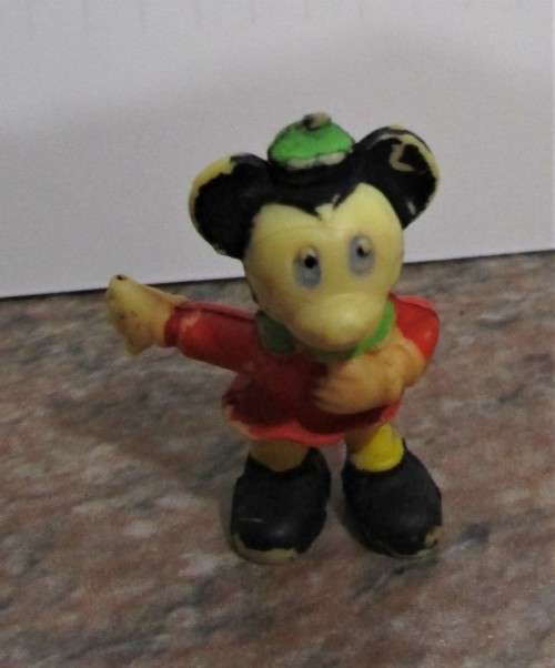 Walt Disney, 6 figurines from around 1960, movie characters, unique items
