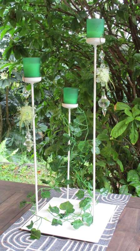 Candle holder with 3 stands, modern, unique creation, WITHOUT THE SHOWN DECORATION
