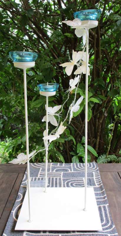 Candle holder with 3 stands, modern, unique creation, WITHOUT THE SHOWN DECORATION