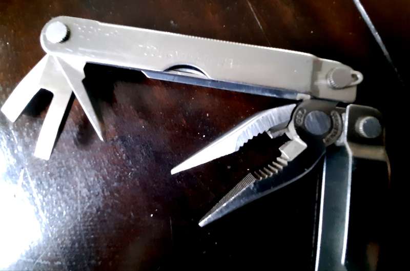 Leatherman LM832518 Heritage PST Multi-tool number 0997 with leather pouch, like new