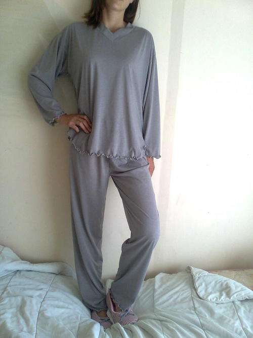 Ladies Long sleeve  Sleepwear - Pajamas. Cotton knit.