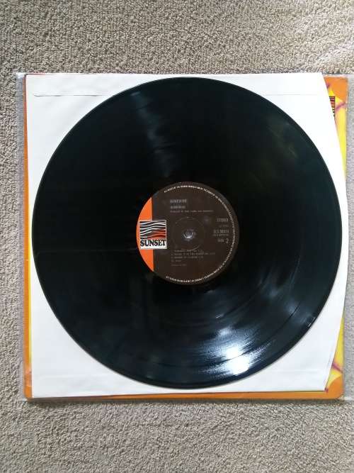 Hawkwind - UK - 1975 - Sleeve VG+ LP VG+