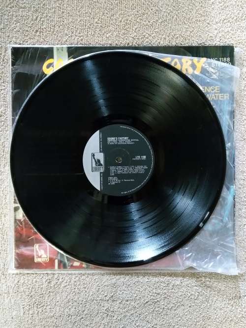 Creedence Clearwater Revival - Cosmo's Factory - SA - 1970 - Sleeve VG+  LP VG+