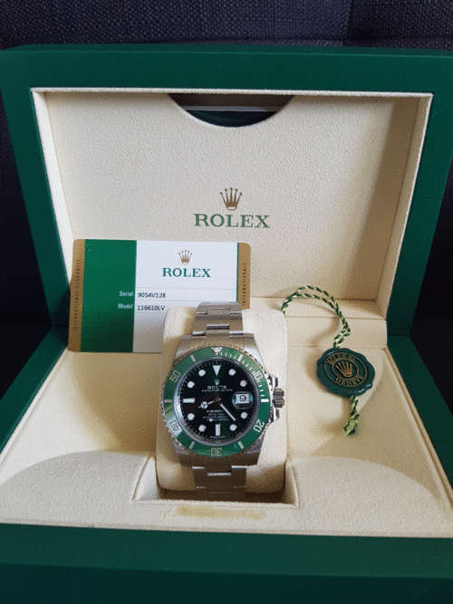ROLEX Oyster Perpetual Date : SUBMARINER