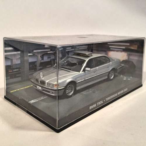 Highly Detailed James Bond "BMW 780iL - Tomorrow Never Dies" Scale Model