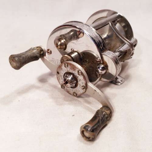 RARE!!! Vintage Collectible Pflueger Skilkast N01953 American Reel