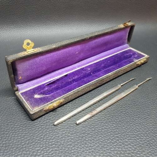 Vintage Medical Equipment in Original Carry Case