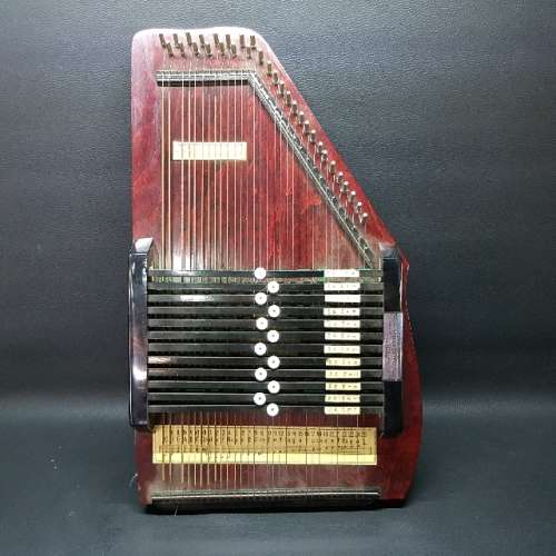 RARE Vintage Wood Cased Auto Harp