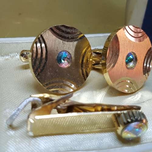 Vintage Gold-plated Toyato Cufflinks and Tie Pin