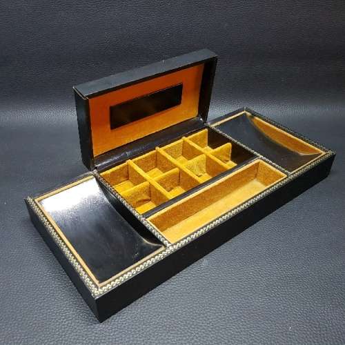 Large Vintage Table Accessory Compendium!!!