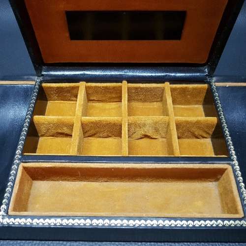 Large Vintage Table Accessory Compendium!!!