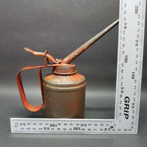 Old Vintage Metal Oil Tin