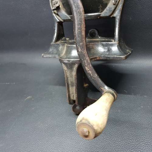 Antique Cast Iron No3 Spong & Co London Coffee Grinder!!!