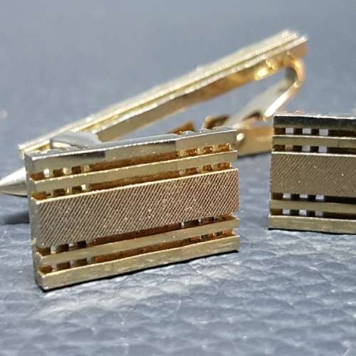 RARE Collectible Vintage Gold Plated Cufflinks and Tie Clip!!!
