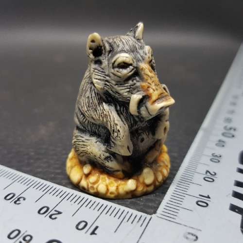 RARE Detailed Hand Painted Gala Star Co African Warthog