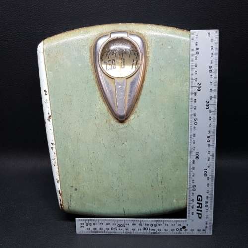 RARE 1930's Borg Chrome and Enamel Bathroom Scale!!!